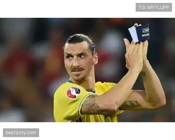 伊布一边住豪宅一边去普通超市买菜，这反差笑死我了